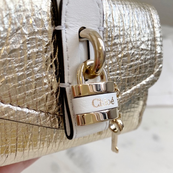 NWT Chloe Mini Metallic Trifold Wallet - Picture 3 of 16
